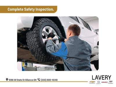 2025 Chevrolet Express Passenger 3500 1LS