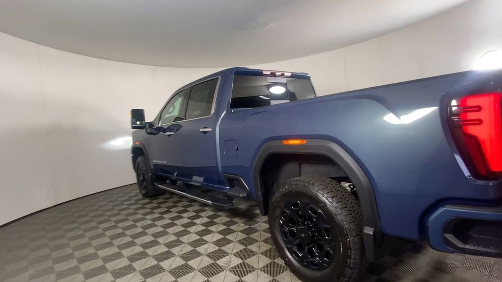 2025 GMC Sierra 2500 HD Denali