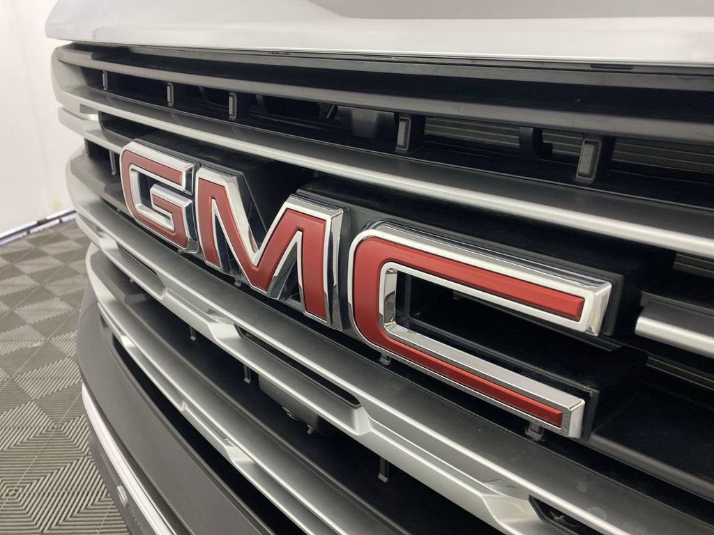 2025 GMC Sierra 1500 SLE