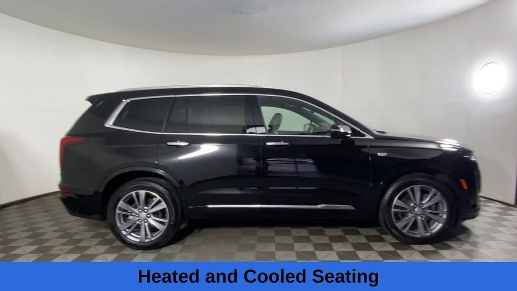 2025 Cadillac XT6 Premium Luxury