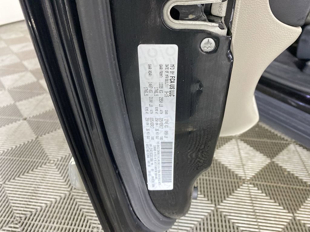 2016 Chrysler Town & Country Touring