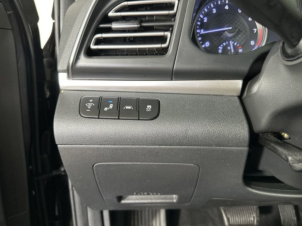 2020 Hyundai Elantra Limited