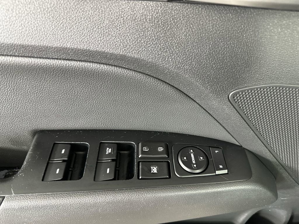 2020 Hyundai Elantra Limited