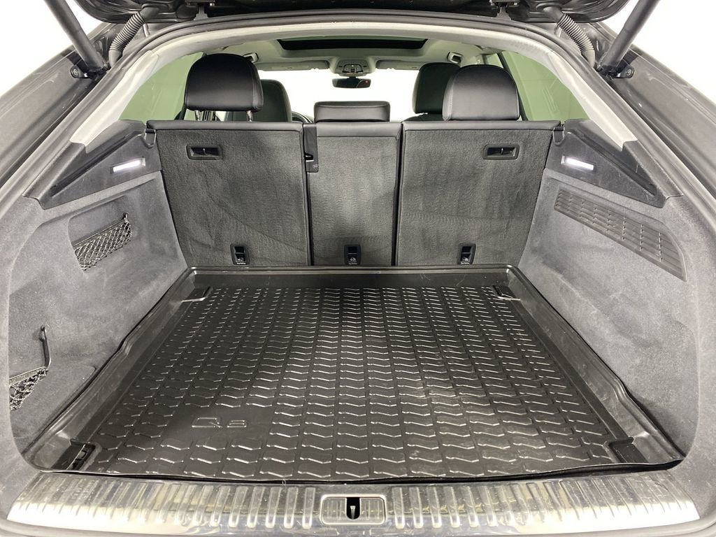 2019 Audi Q8 55 Premium