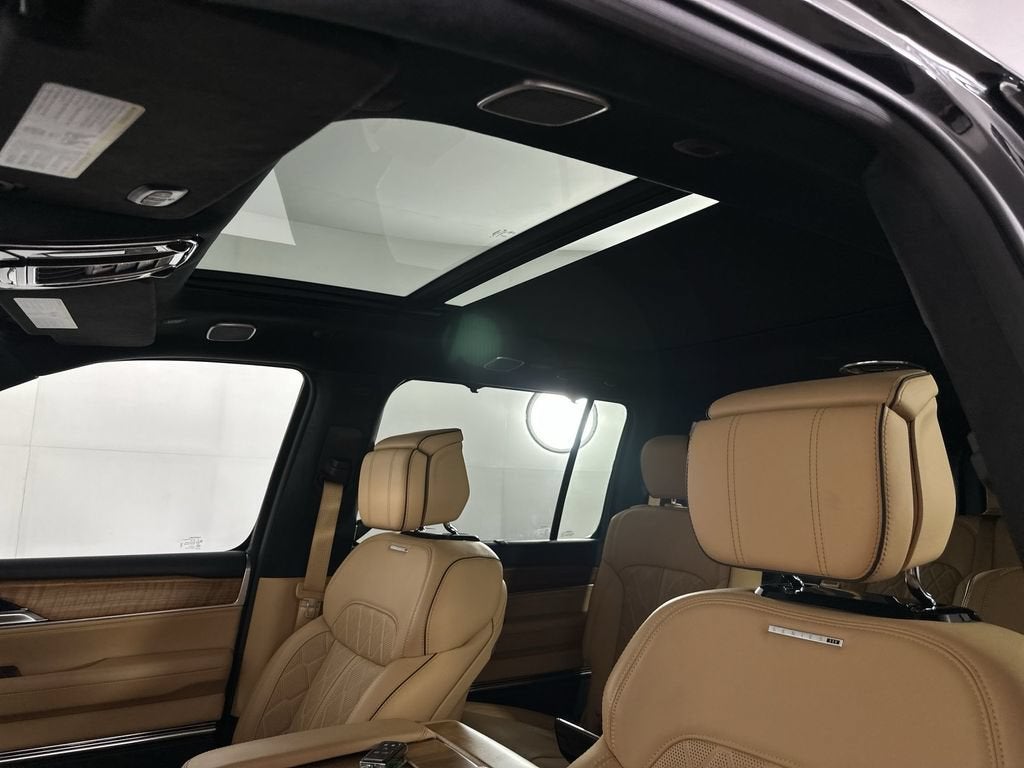 2024 Jeep Grand Wagoneer L Series III 4x4