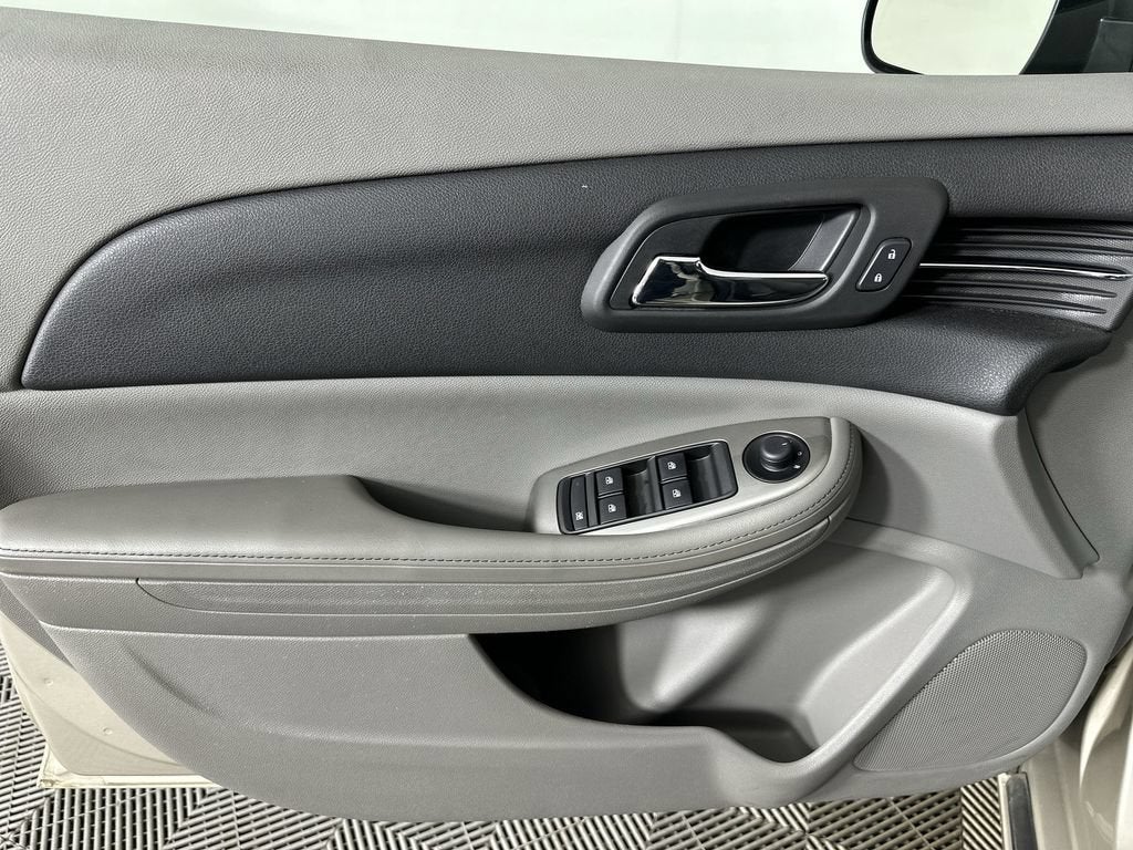 2015 Chevrolet Malibu LS