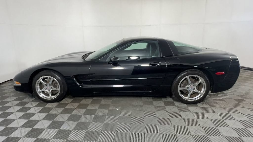 2004 Chevrolet Corvette NA