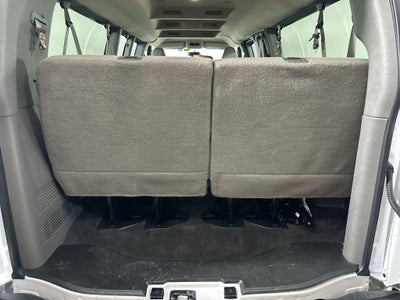 2025 Chevrolet Express Passenger 1LS