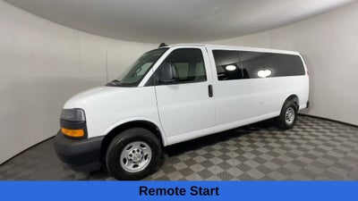 2025 Chevrolet Express Passenger 1LS