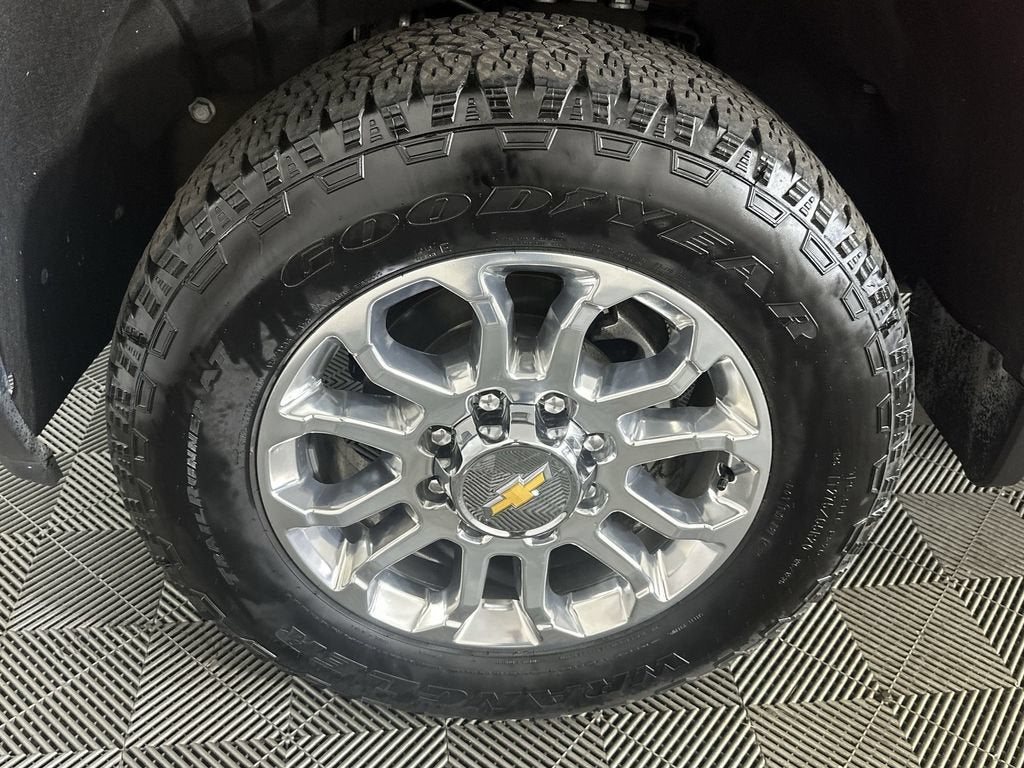 2025 Chevrolet Silverado 3500 HD LTZ