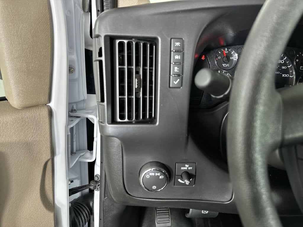 2026 Chevrolet Express Cargo Work Van - Photo 19