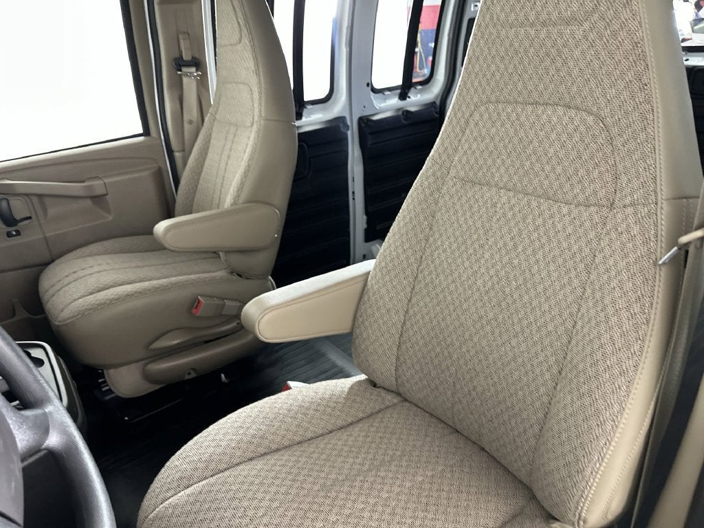 2026 Chevrolet Express Cargo Work Van - Photo 20