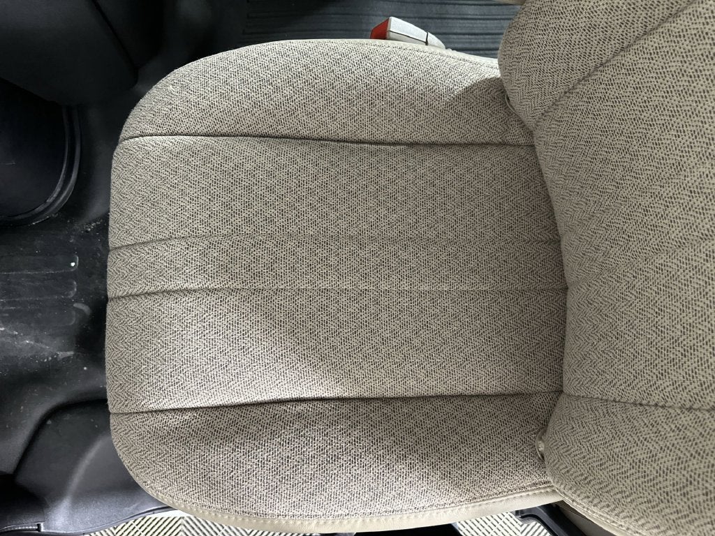 2026 Chevrolet Express Cargo Work Van - Photo 21