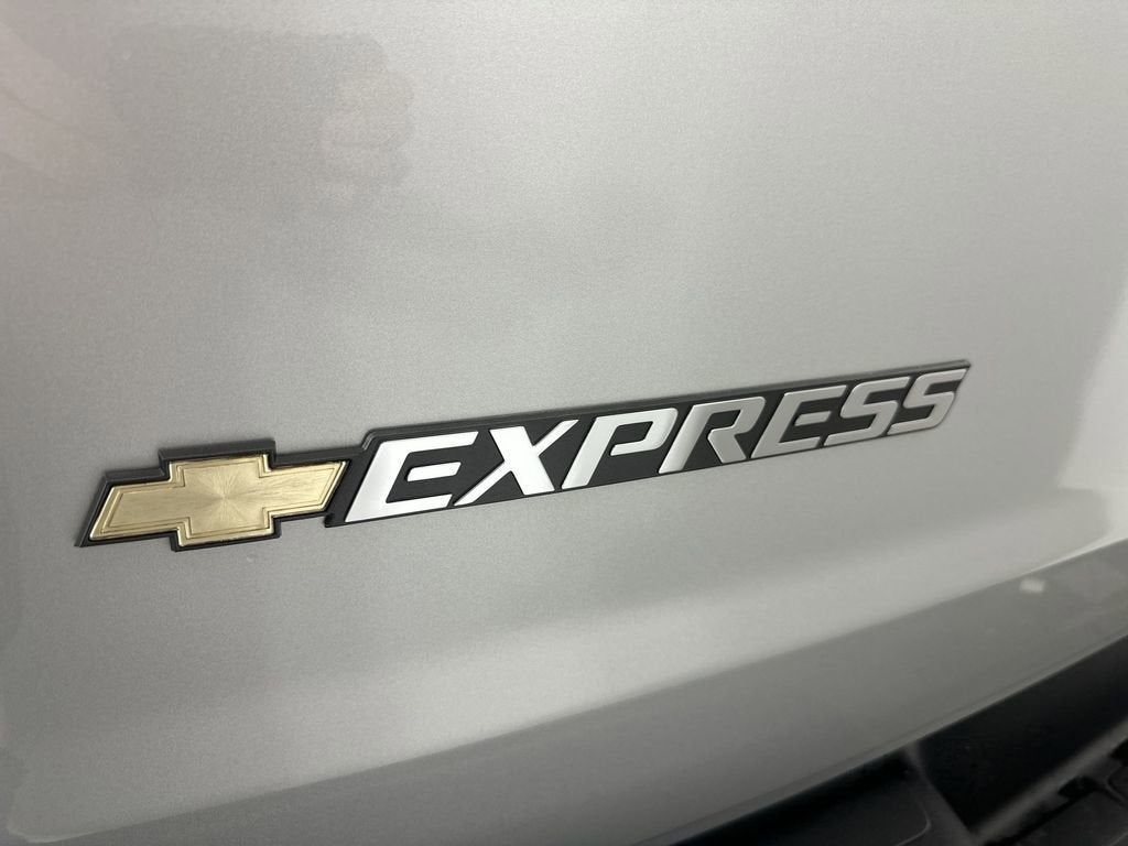 2026 Chevrolet Express Cargo WT