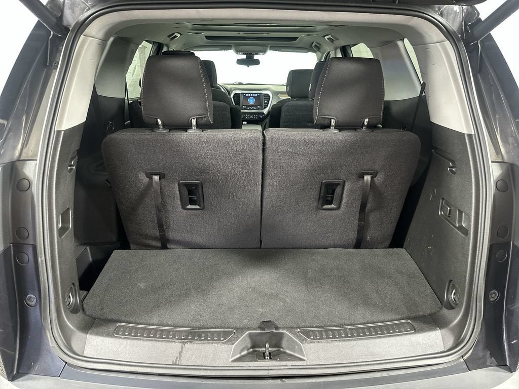 2017 GMC Acadia SLE