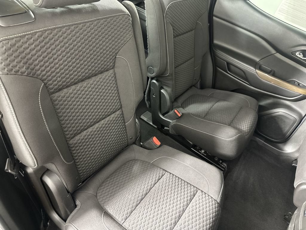 2017 GMC Acadia SLE