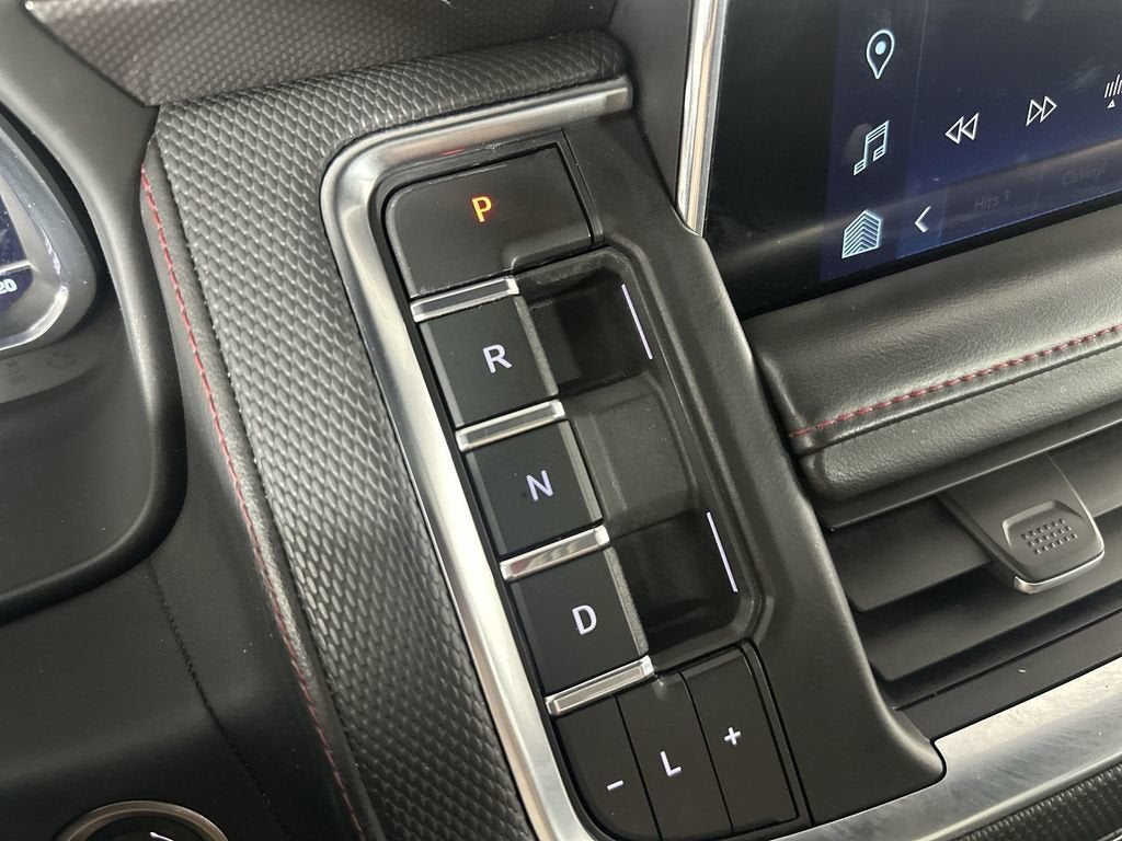 2022 Chevrolet Suburban RST