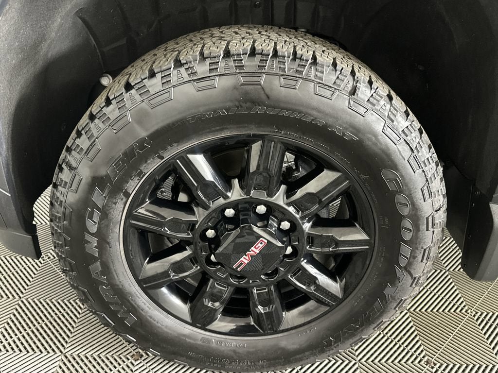 2025 GMC Sierra 2500 HD AT4