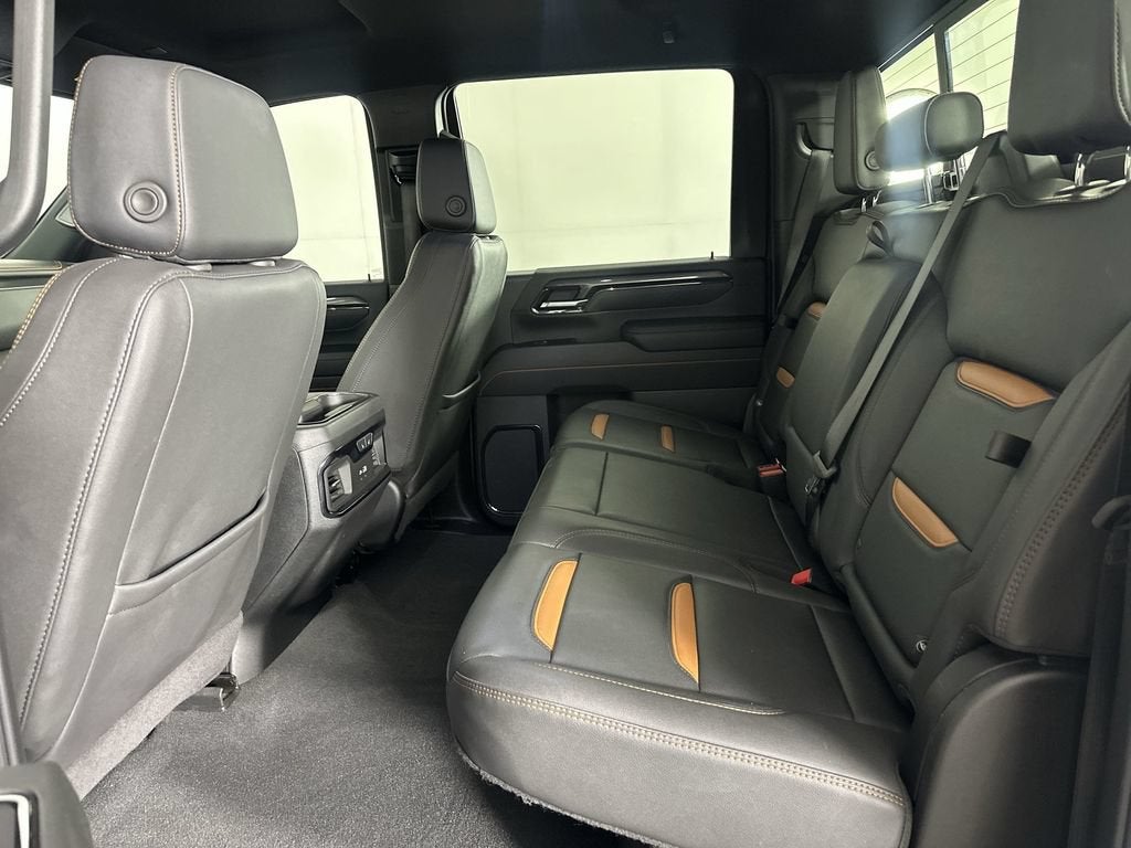 2025 GMC Sierra 3500 HD AT4