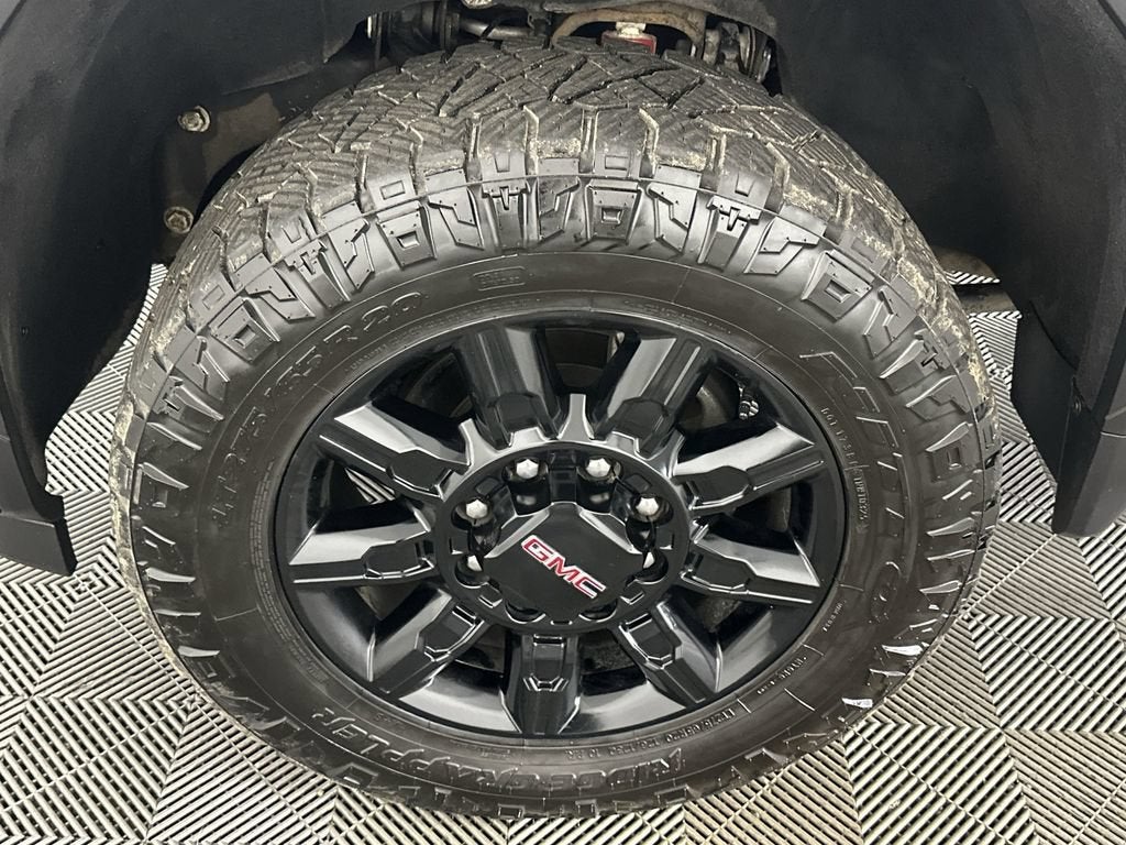 2025 GMC Sierra 3500 HD AT4