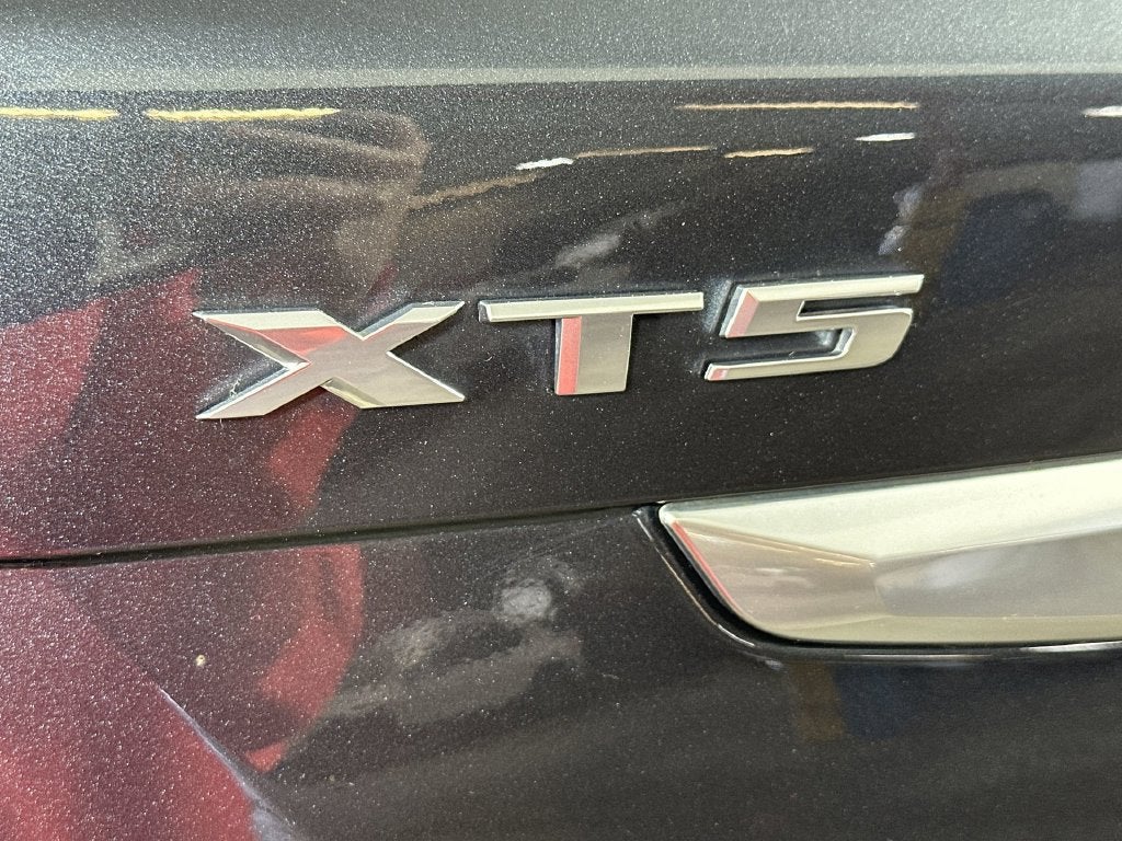 2020 Cadillac XT5 Premium Luxury FWD