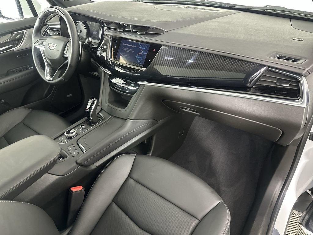 2025 Cadillac XT6 Sport