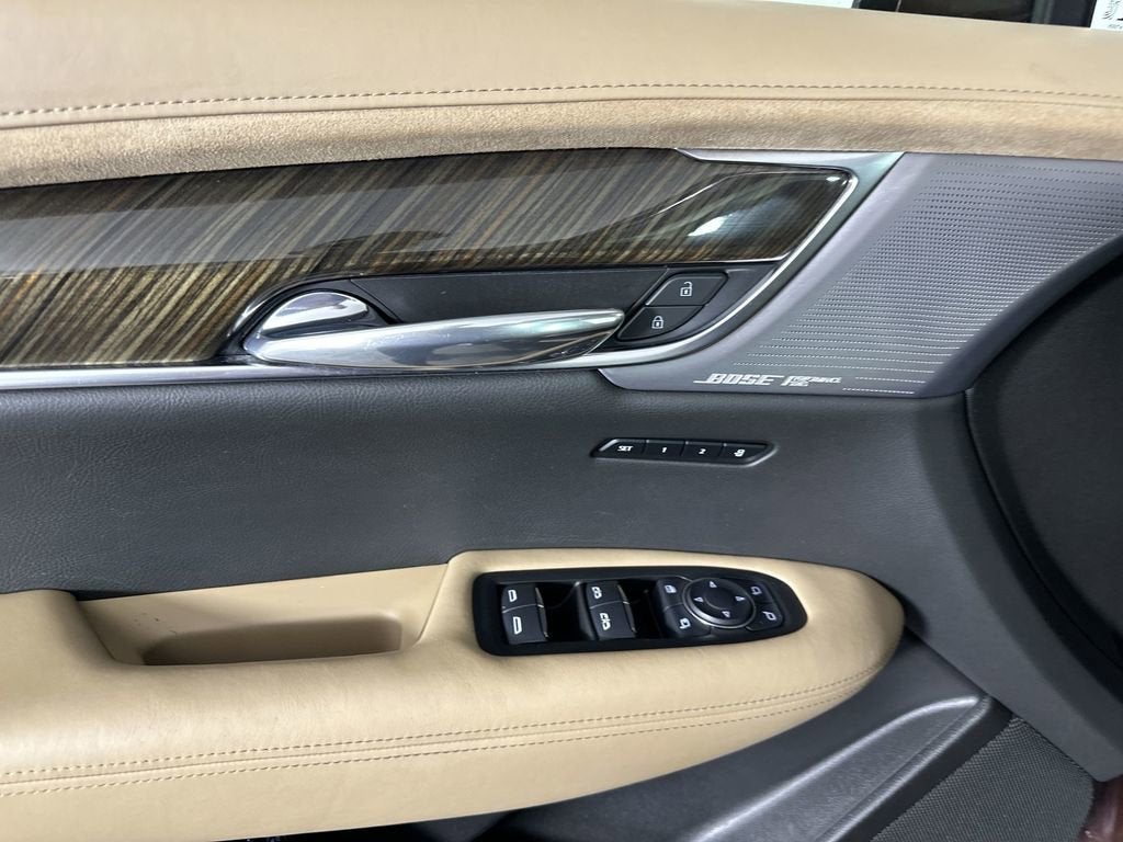 2023 Cadillac XT6 Sport
