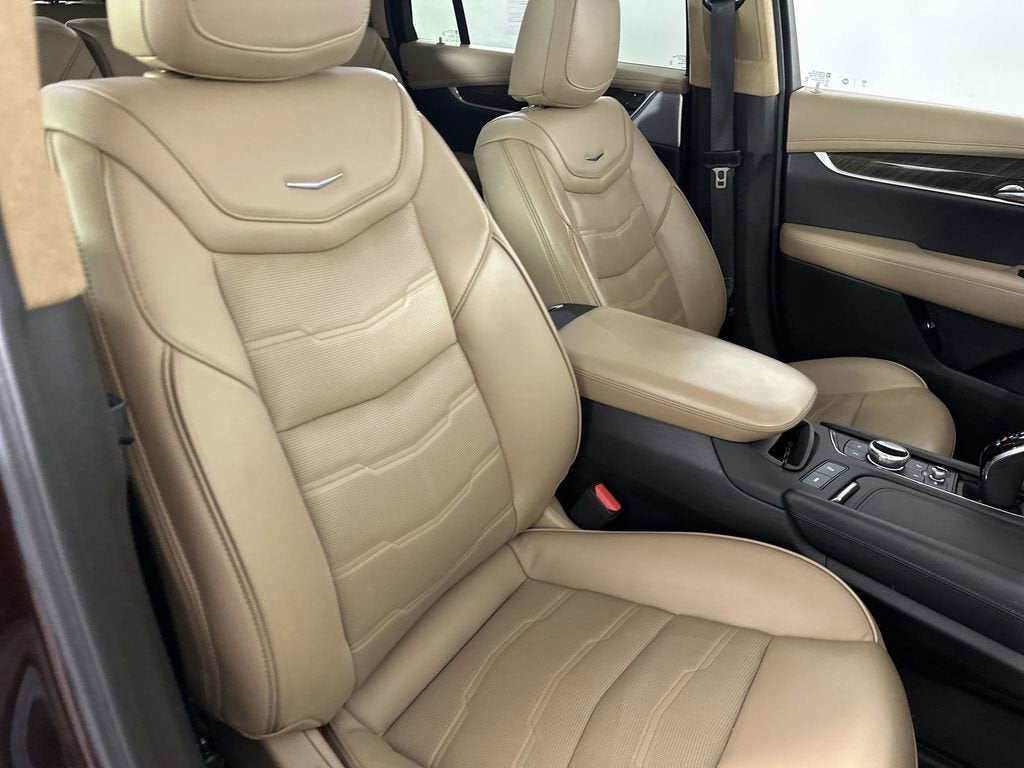 2023 Cadillac XT6 Sport
