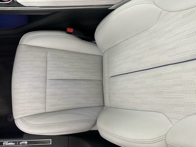 2023 Cadillac LYRIQ Luxury
