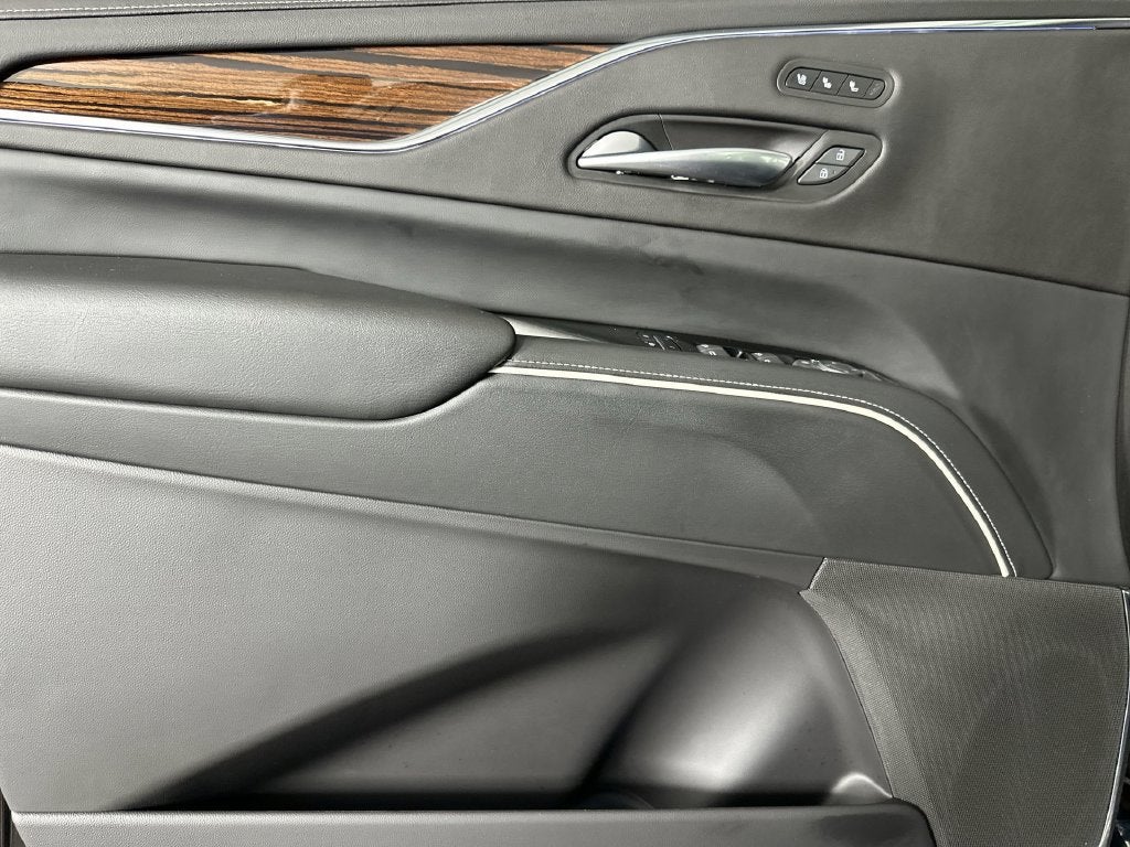 2023 Cadillac Escalade 4WD Premium Luxury