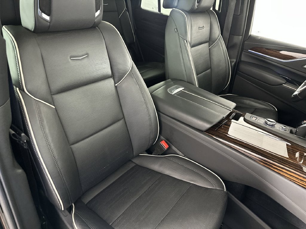 2023 Cadillac Escalade 4WD Premium Luxury