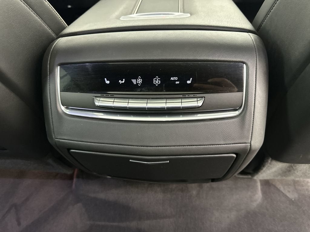 2023 Cadillac Escalade ESV Premium Luxury
