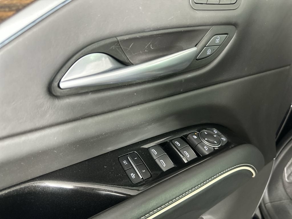 2022 Cadillac Escalade ESV Sport Platinum