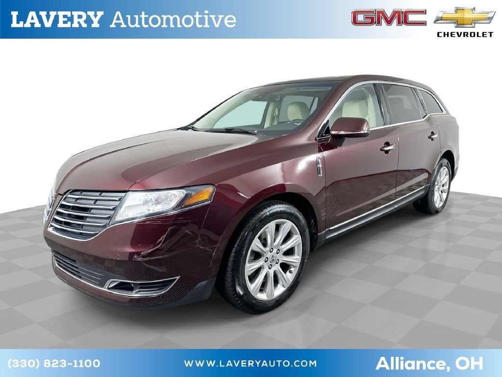 2017 Lincoln MKT Base