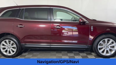 2017 Lincoln MKT Base
