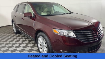 2017 Lincoln MKT Base