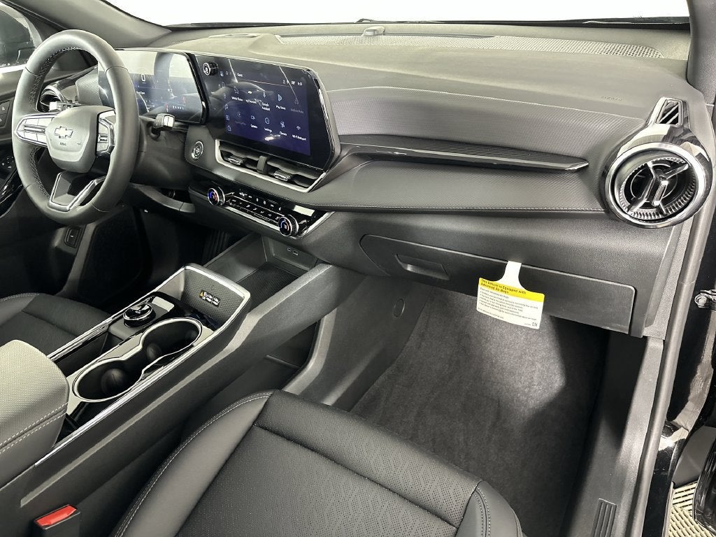 2027 Chevrolet Equinox LT - Photo 29