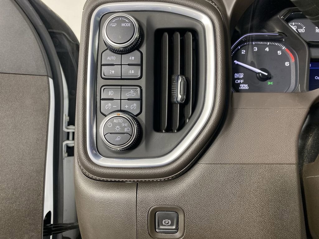2022 GMC Sierra 1500 Limited SLT