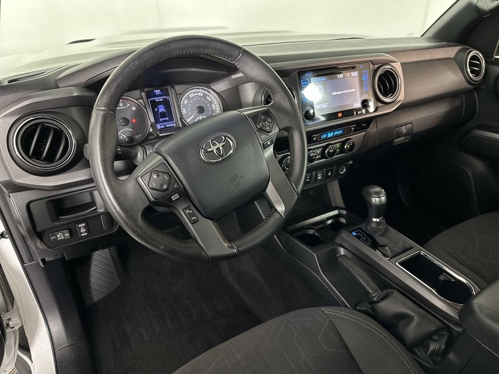 2016 Toyota Tacoma SR