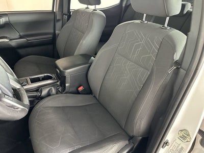 2016 Toyota Tacoma SR