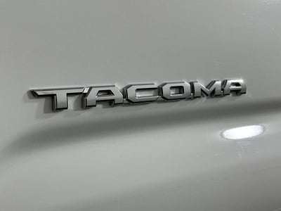 2016 Toyota Tacoma SR