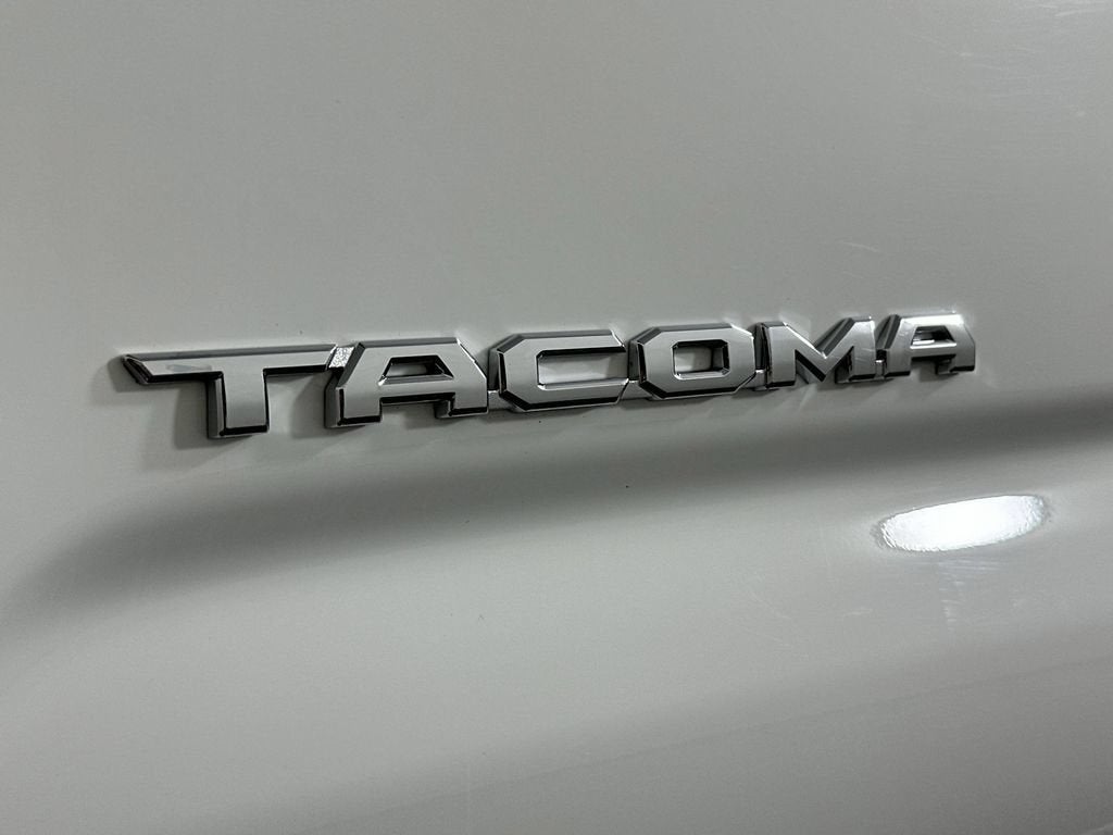 2016 Toyota Tacoma SR