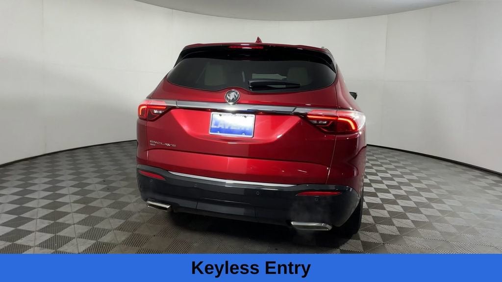 2022 Buick Enclave Essence