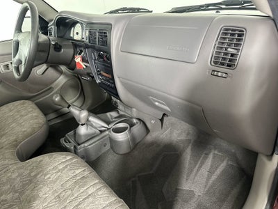 2004 Toyota Tacoma Base
