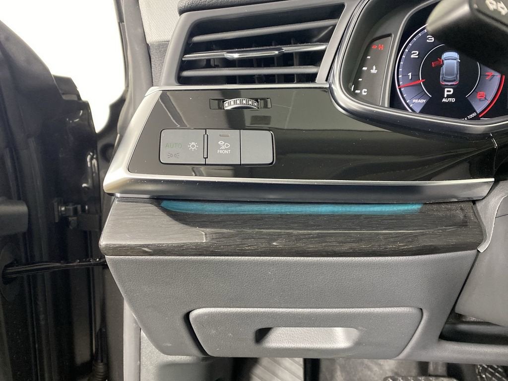 2019 Audi Q8 55 Premium