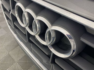 2019 Audi Q8 55 Premium